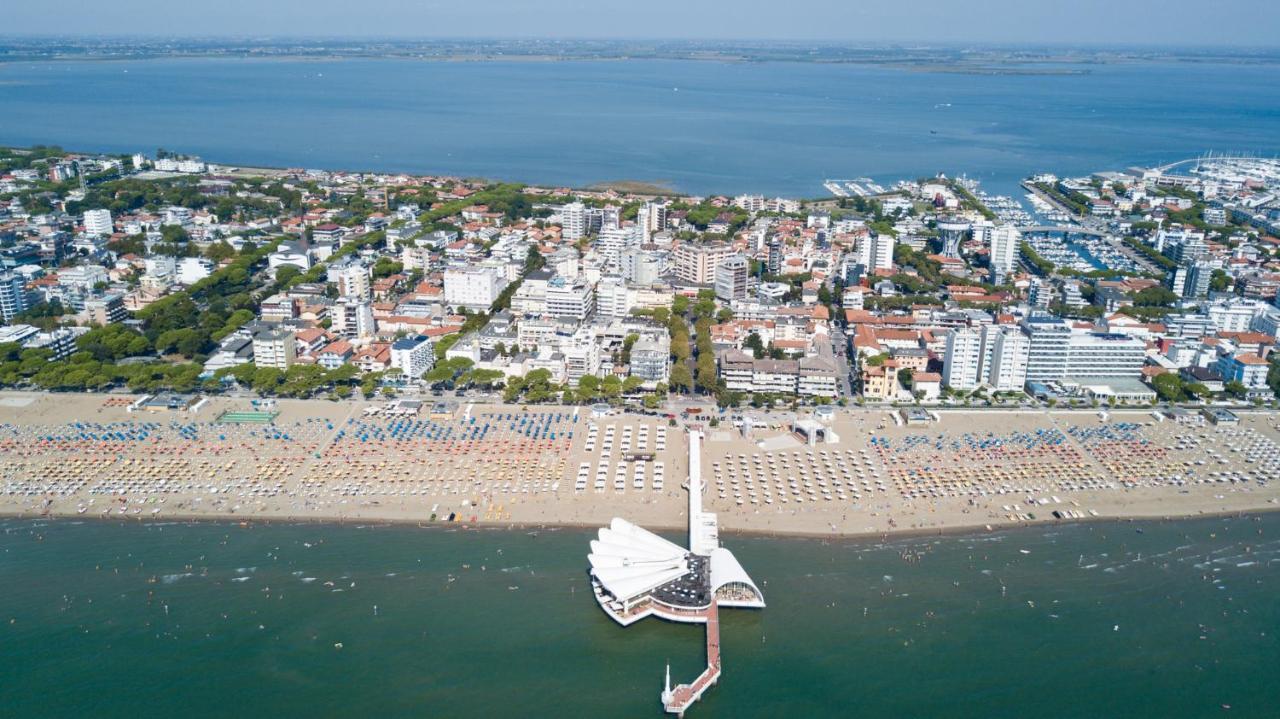 Villa Negri Lignano Sabbiadoro Luaran gambar